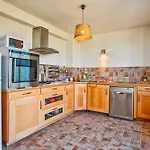 Holiday home La Ligne Bleue Front De Et Vue Sur Tour Vauban